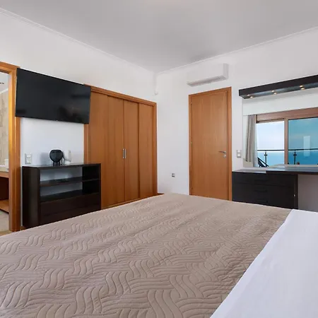 Vitzi Vista Βίλα