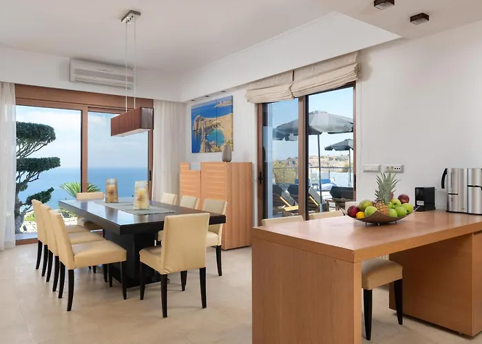 Vitzi Vista Villa Vlicha